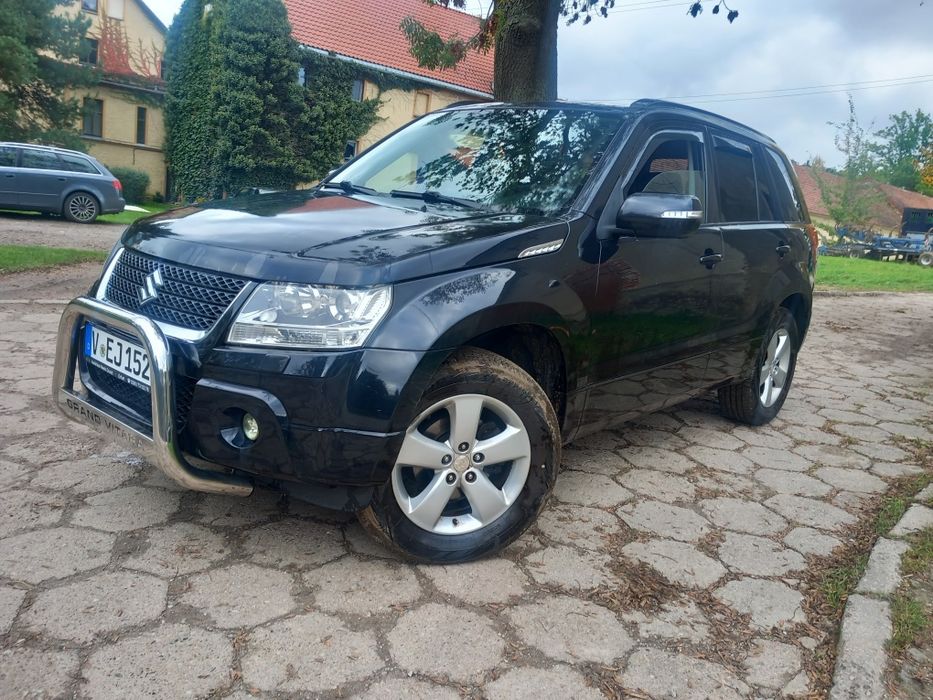 Suzuki GRAND VITARA  4X4 1.9d 130ps6b Xenon Navi Klimatronik  Alu17