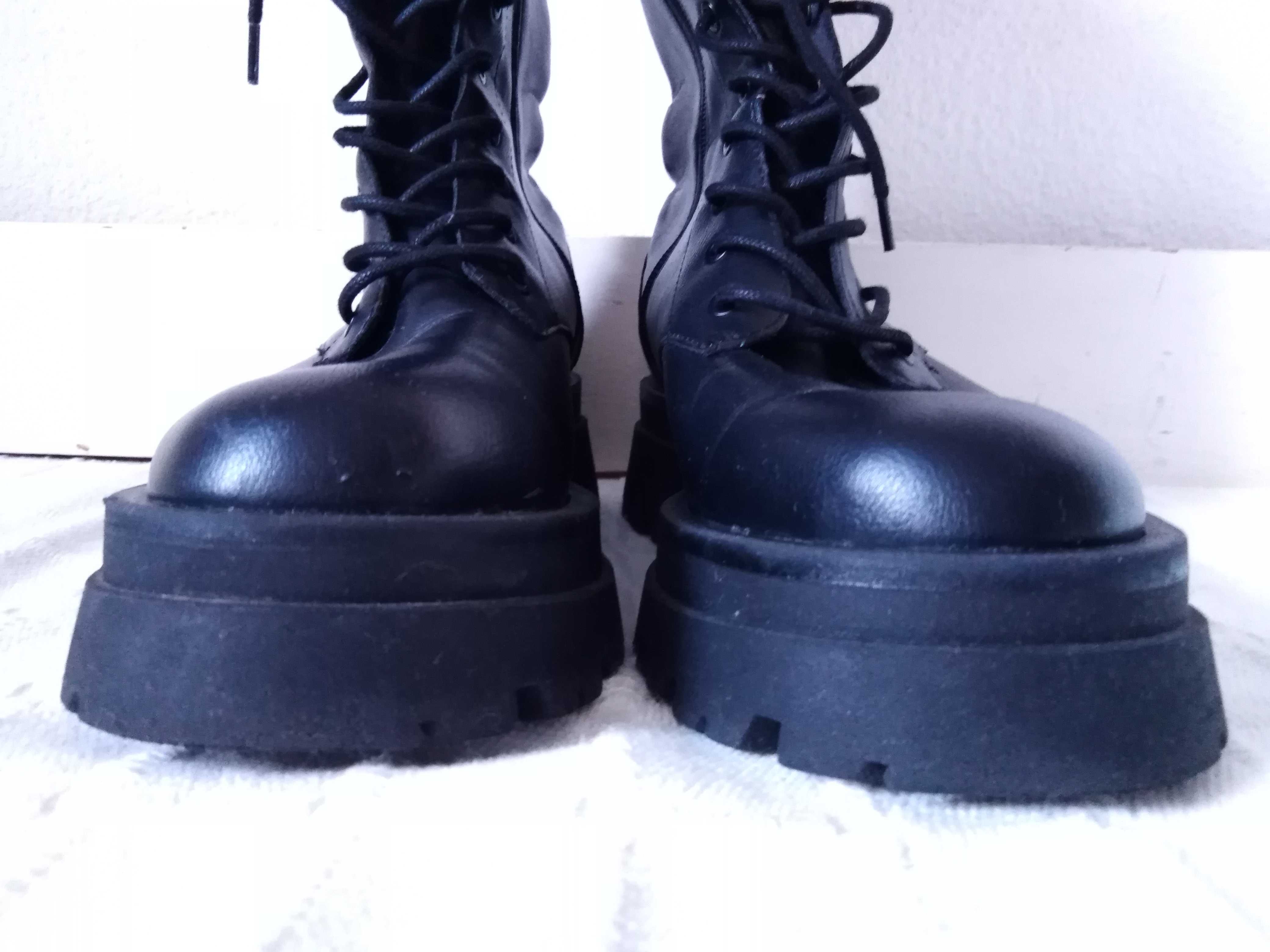 Botas Negras Stradivarius 38