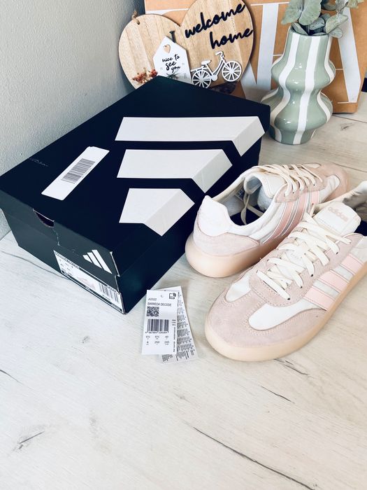 Adidas  оригінал 40 розмір