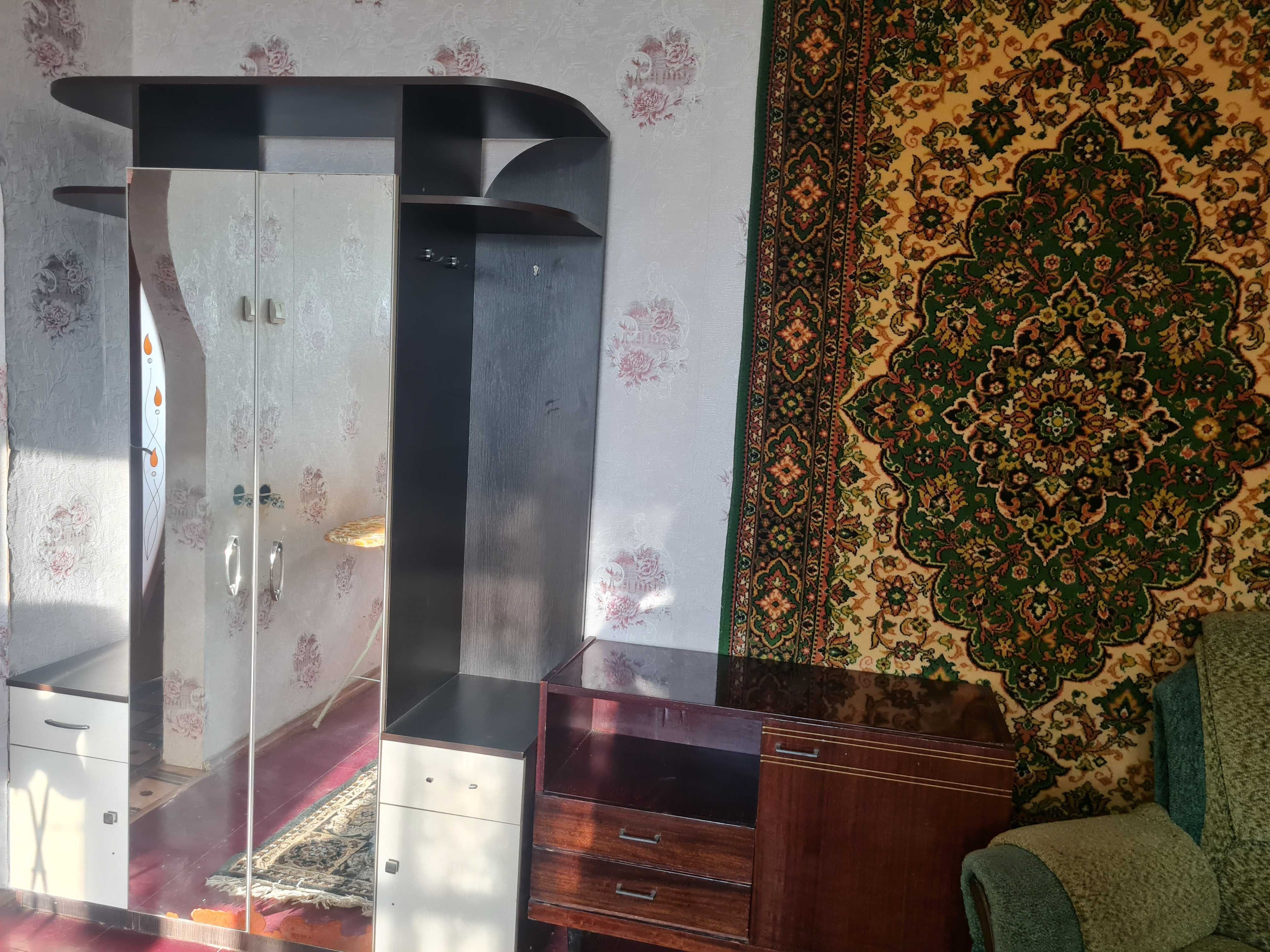 Здам 1 кімнатну квартиру мікрорайн Лазурний