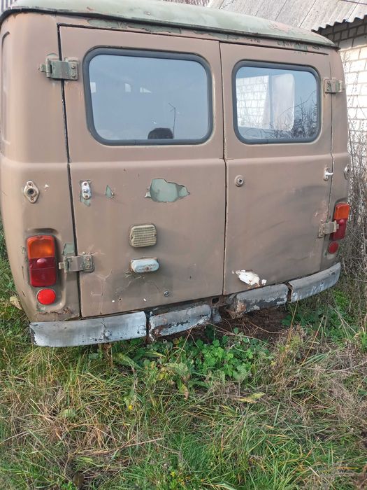 Продам  УАЗ 3741