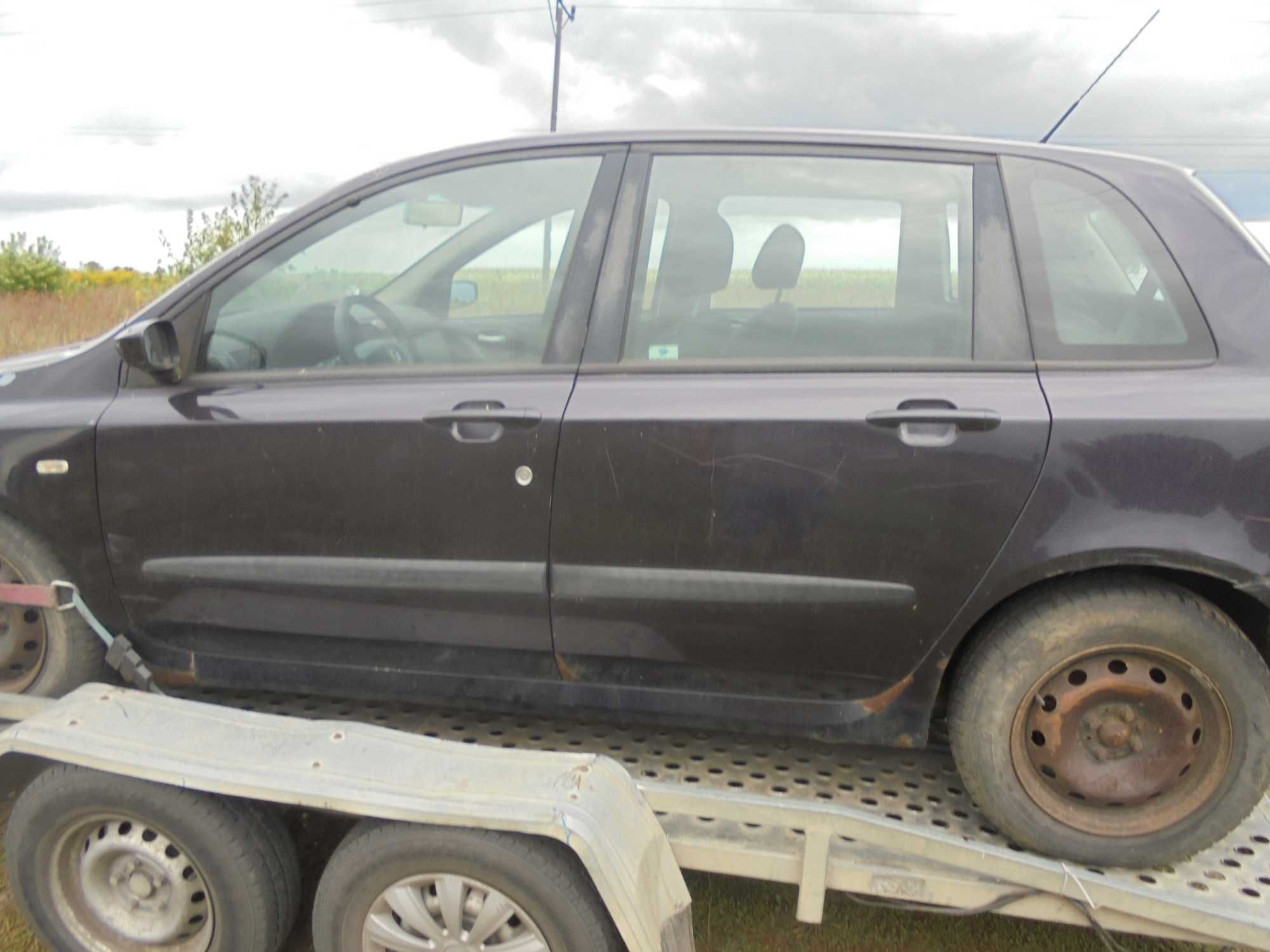 Fiat Stilo 1.9 jtd przeznaczony na części 115KM  granatowy 5drzwi hak