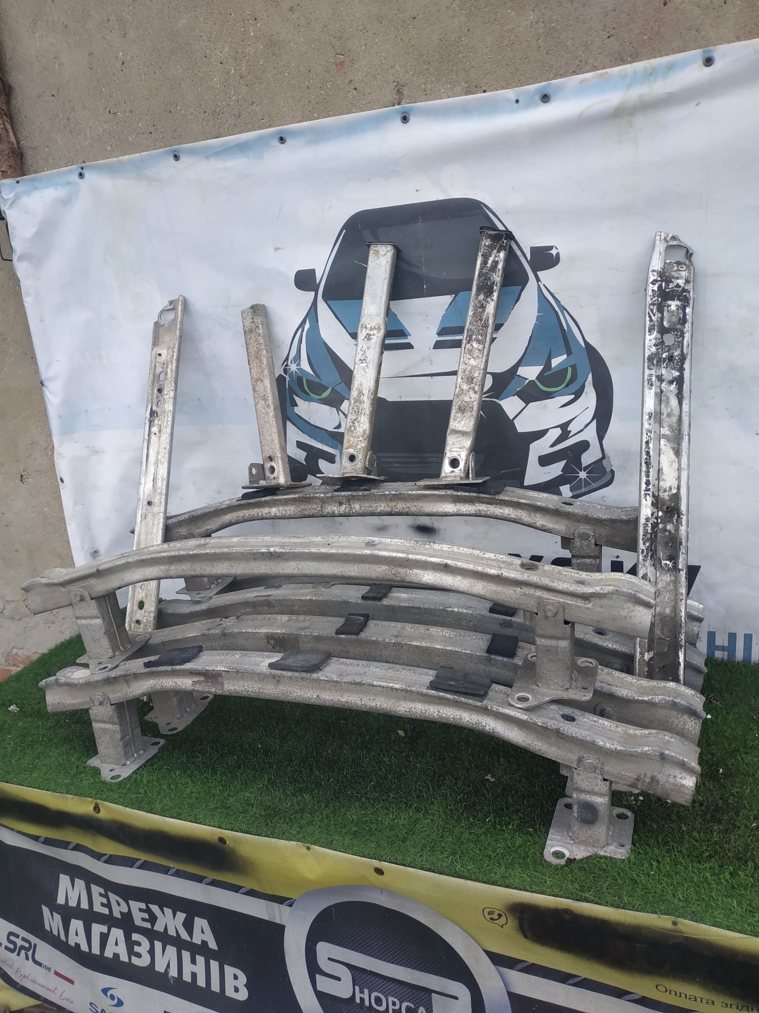 Підсилювачі Renault Megan 2