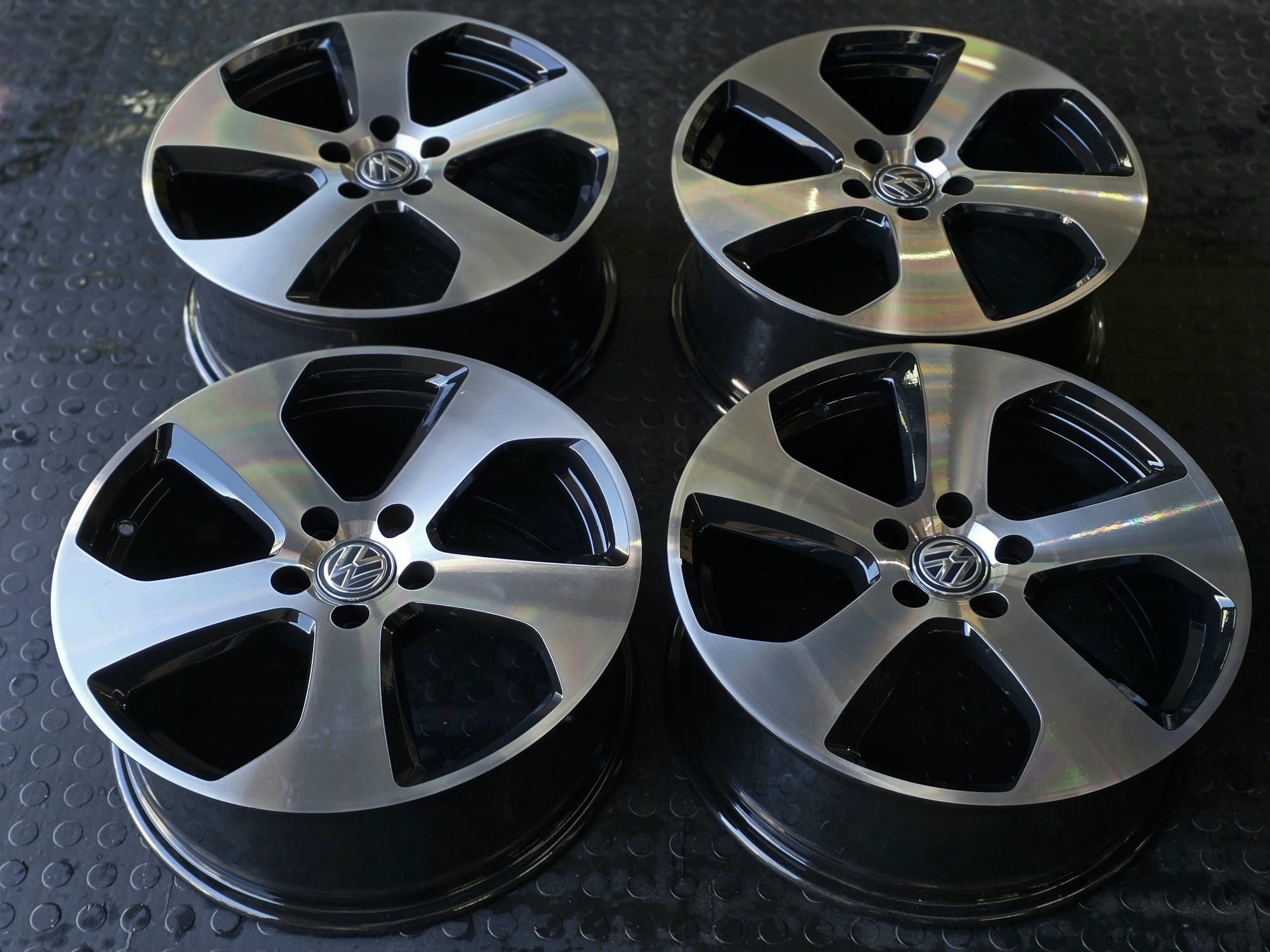 Jantes 18 Golf mk7 GTI (ORIGINAIS) C/NOVAS
