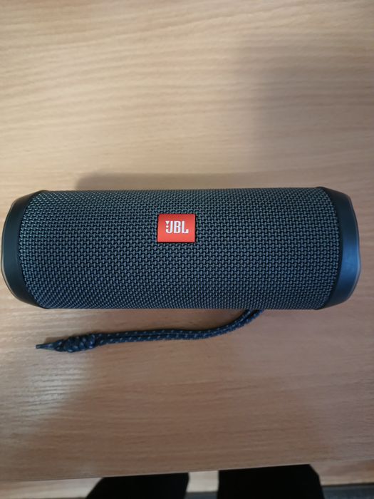 JBL Flip Essential 2 Black