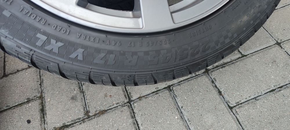 Alufelgi 17 cali z oponami