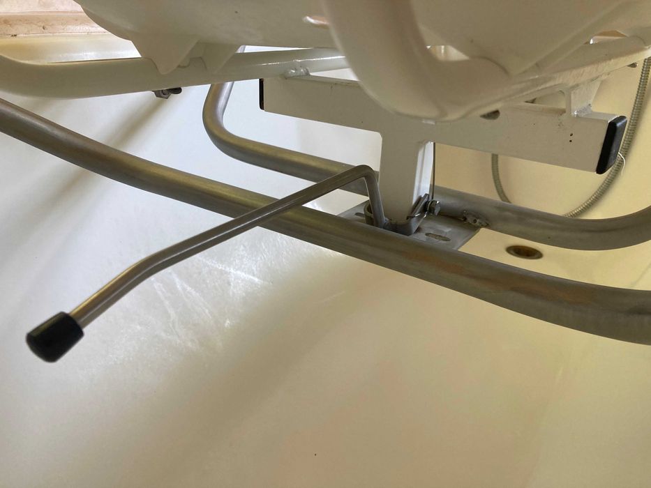 Cadeira de banho giratória