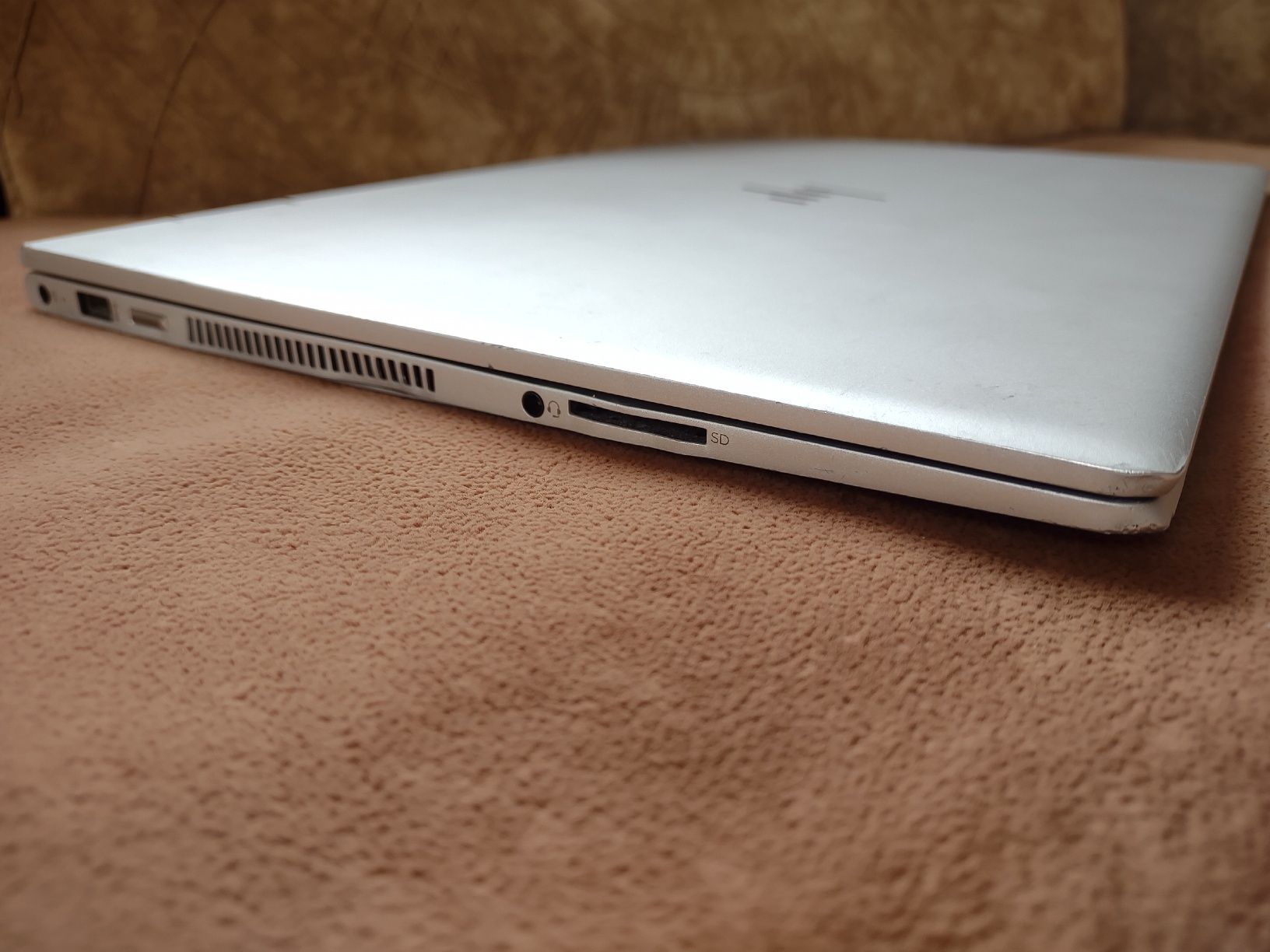 Сенсорний HP ENVY x360 15.6"/i7-10510U/12Gb/512Gb SSD/Intel UHD