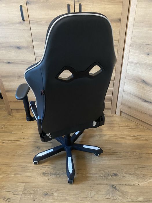 Fotel gamingowy game rocker