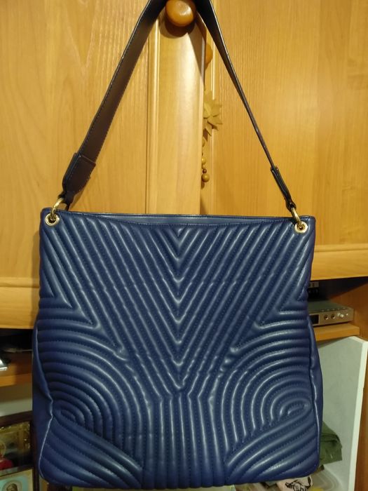 Женская сумка (на одной ручке)