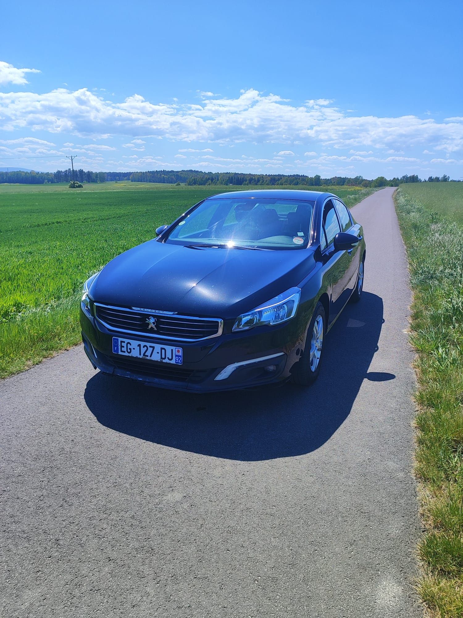 Peugeot 508 sedan