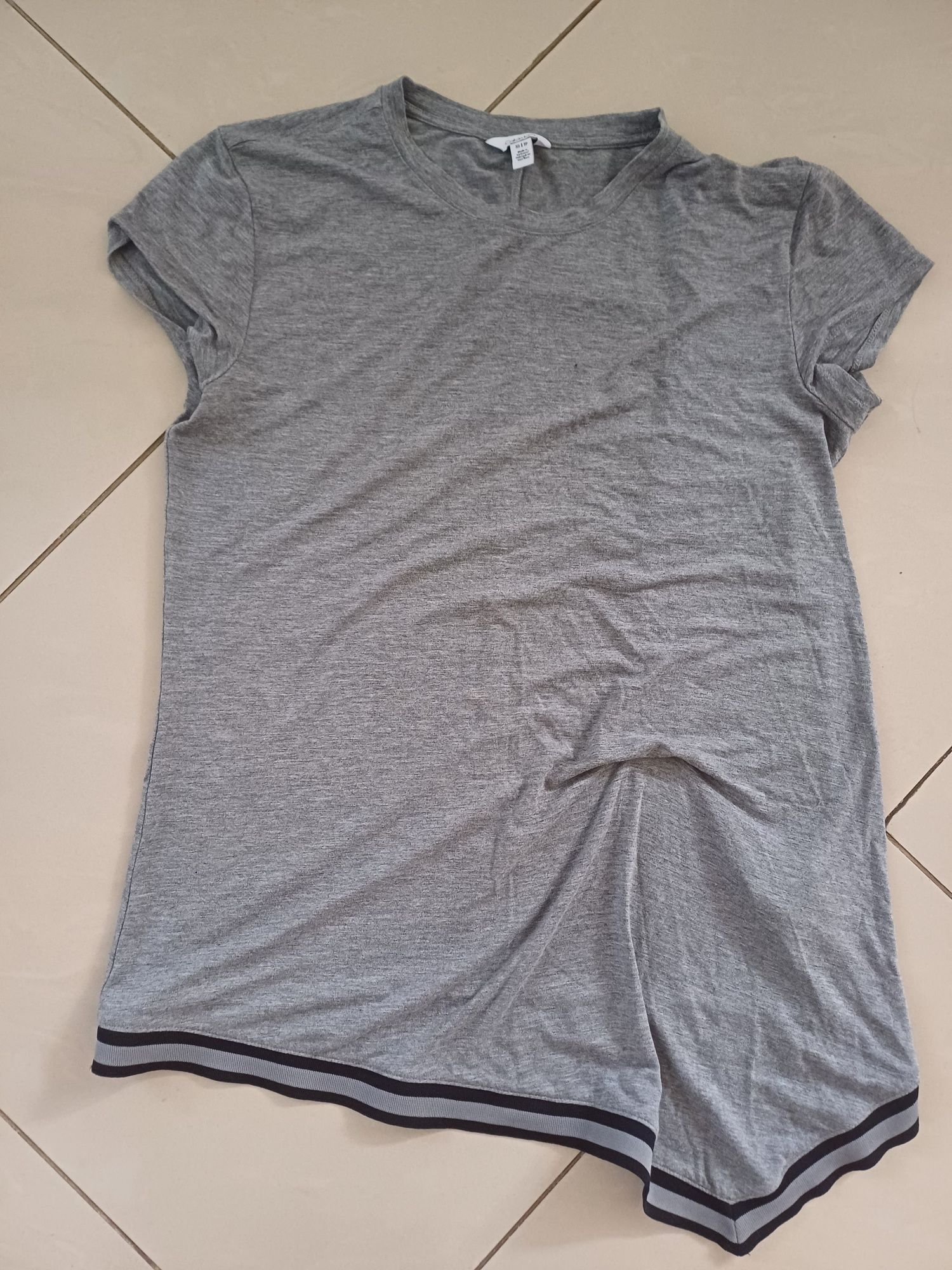 Nowa bluzka Calvin Klein