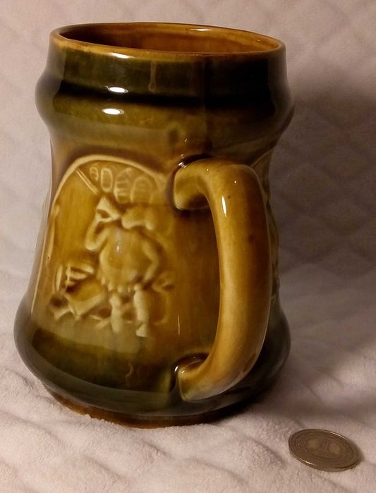Porcelanowy szkliwiony Kufel brązowy 0,52L (12,5cm) (Szkło)