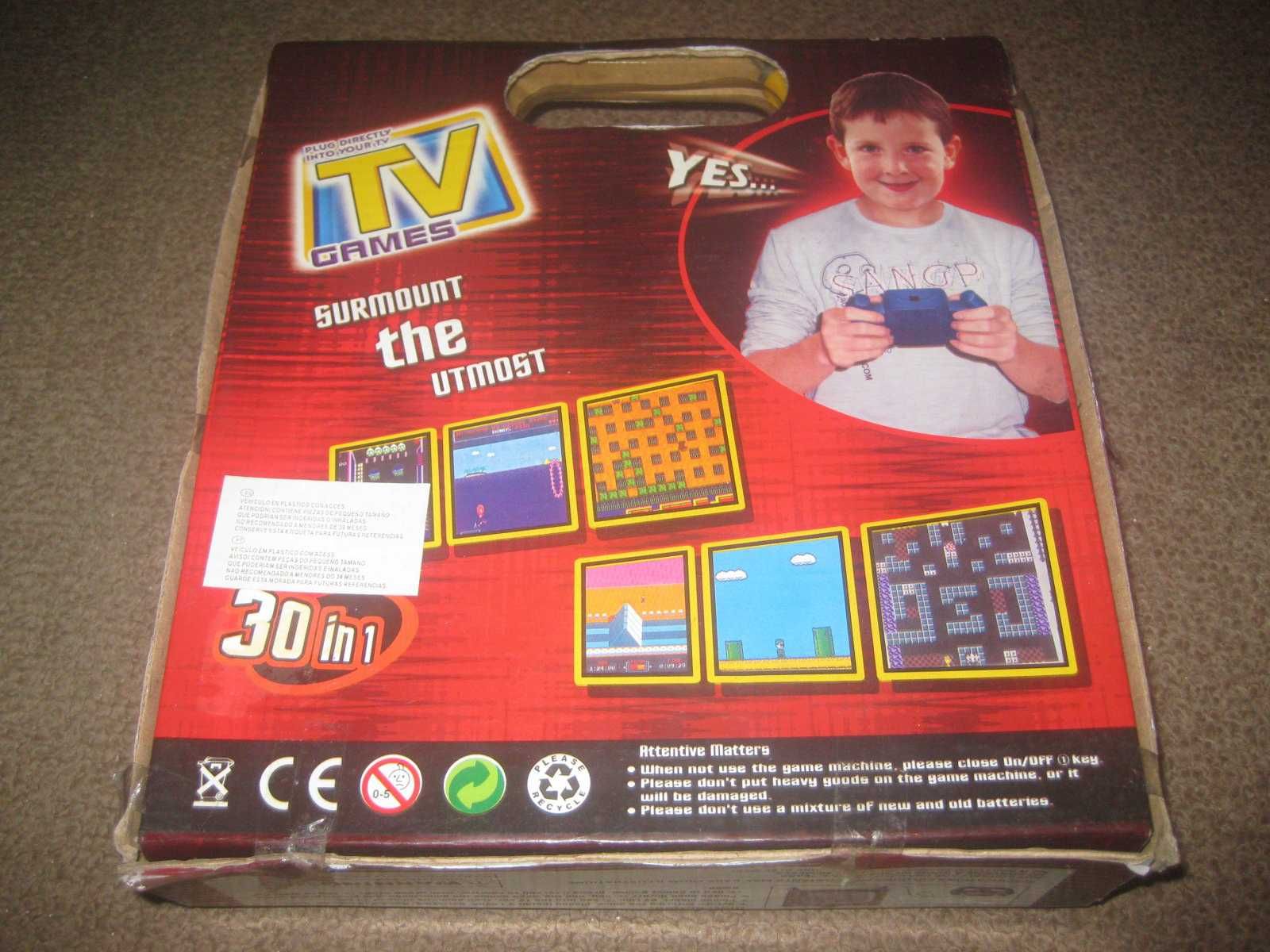 Consola "30 in 1 TV Games" Nova e Embalada!