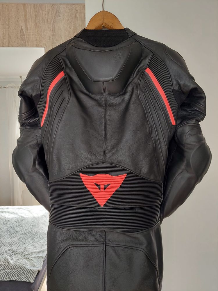 Dainese avro d2 kombinezon