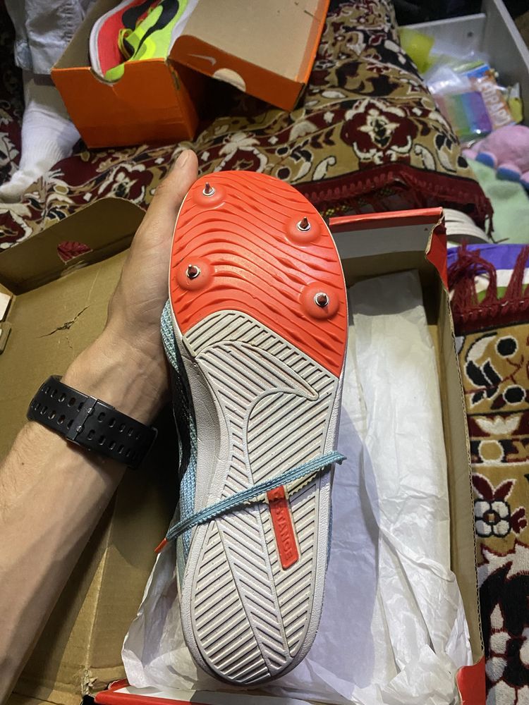 Шиповки Nike ZOOM RIVAL DISTANCE вживані але в хорошому стані