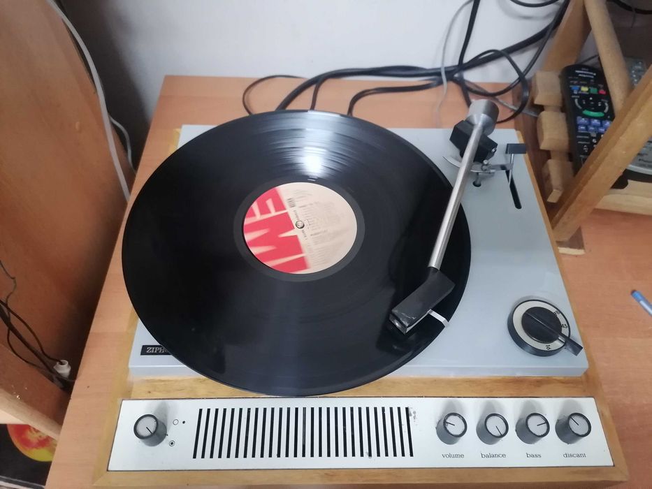 Gramofon RFT Perfekt 506