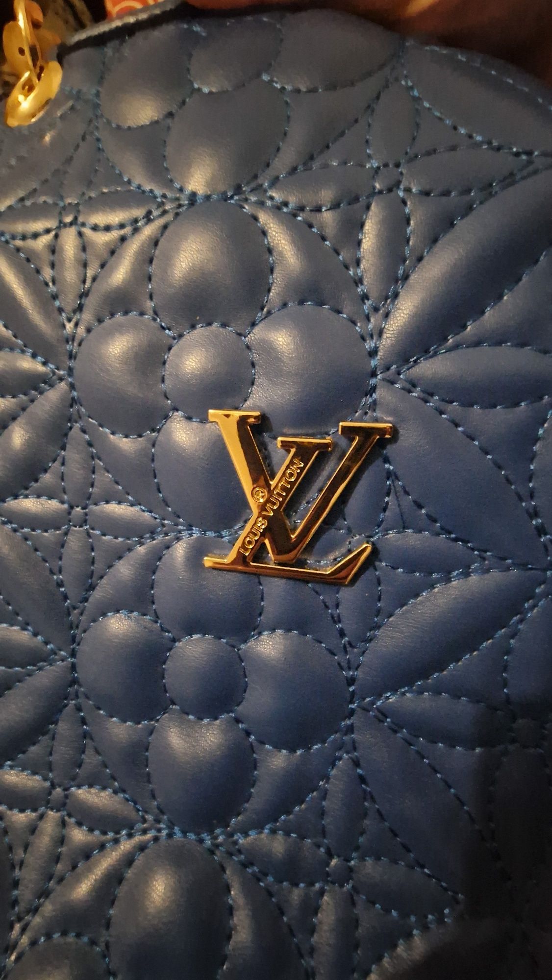 Louis Vuitton azul