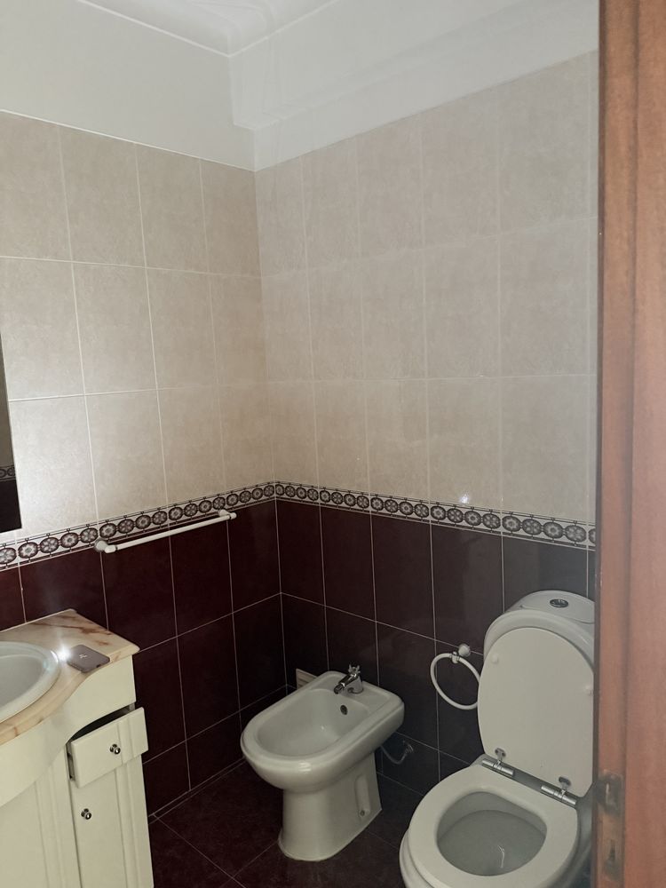 Arrenda-se Apartamento