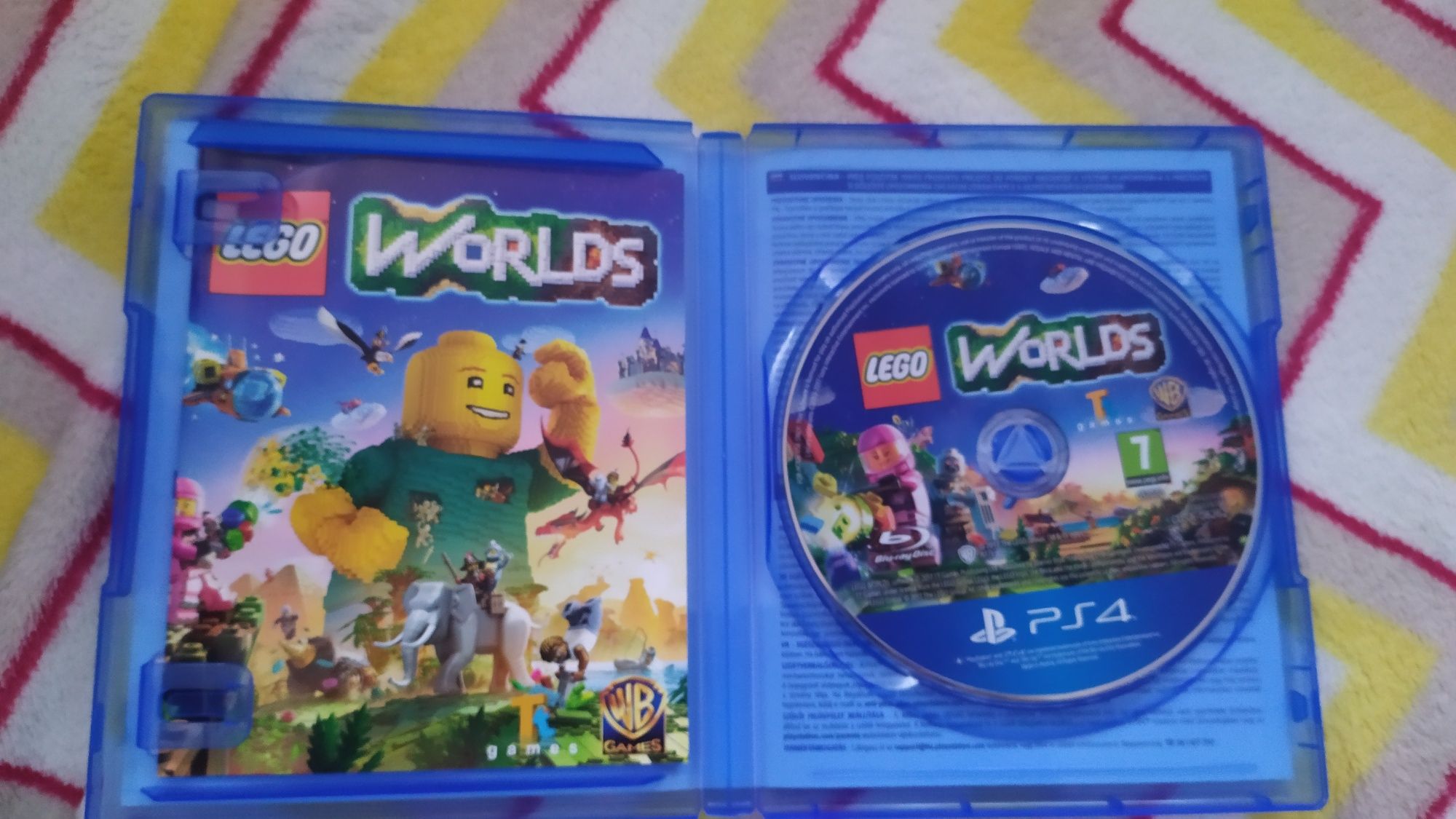 Lego worlds ps4 jak nowa