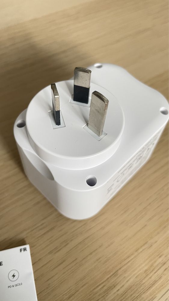Gniazdo USB 4 w 1