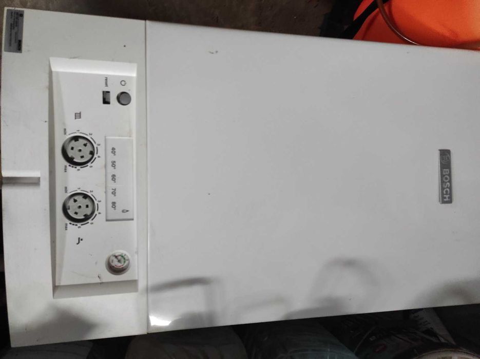 Котел газовий двухконтурний димоходний BOSCH GAZ 4000 б/у(на з.ч.)