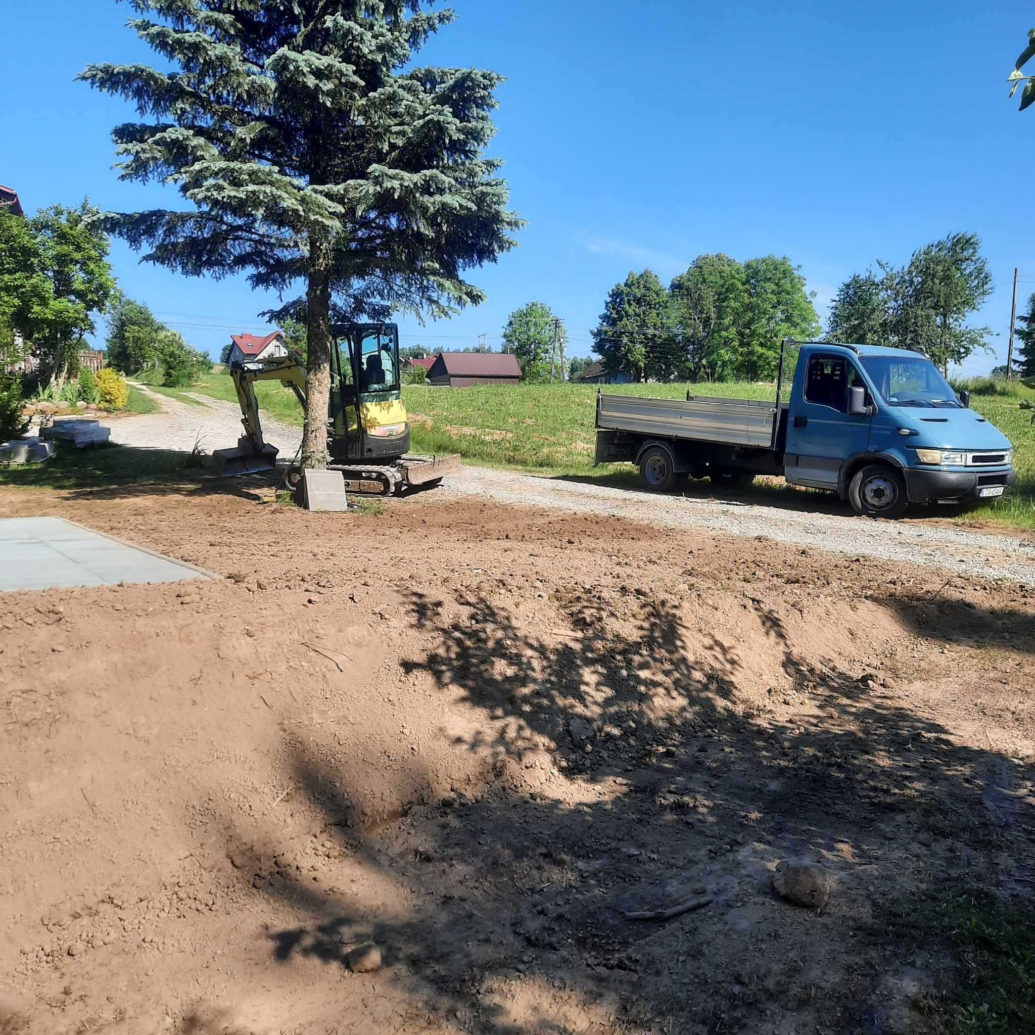 KOPARKA , Usługi koparkowe, roboty ziemne,transport materiałów sypkich