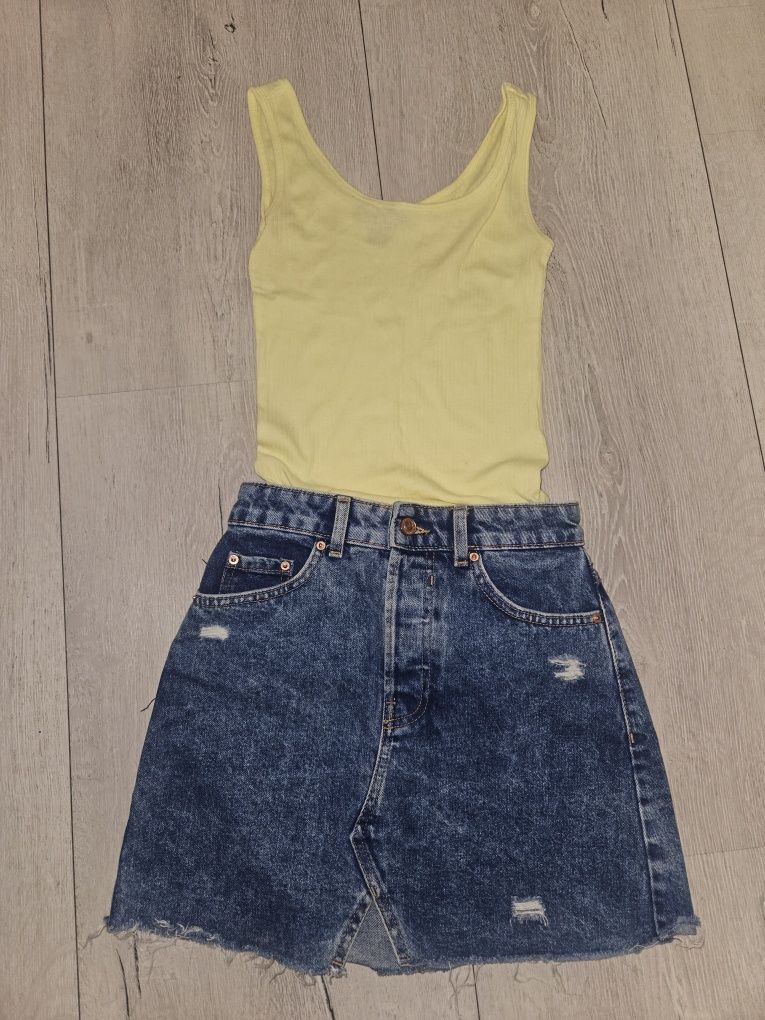 Bershka spodniczka jeansowa rozmiar XS