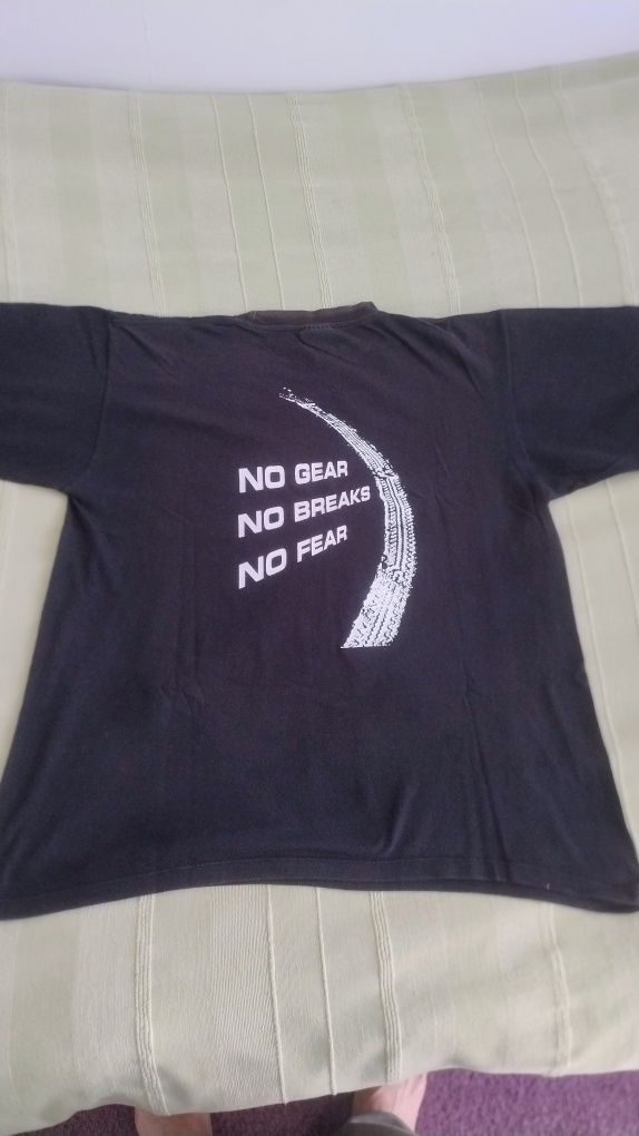 T-shirt czarny z nadrukiem żużlowca
