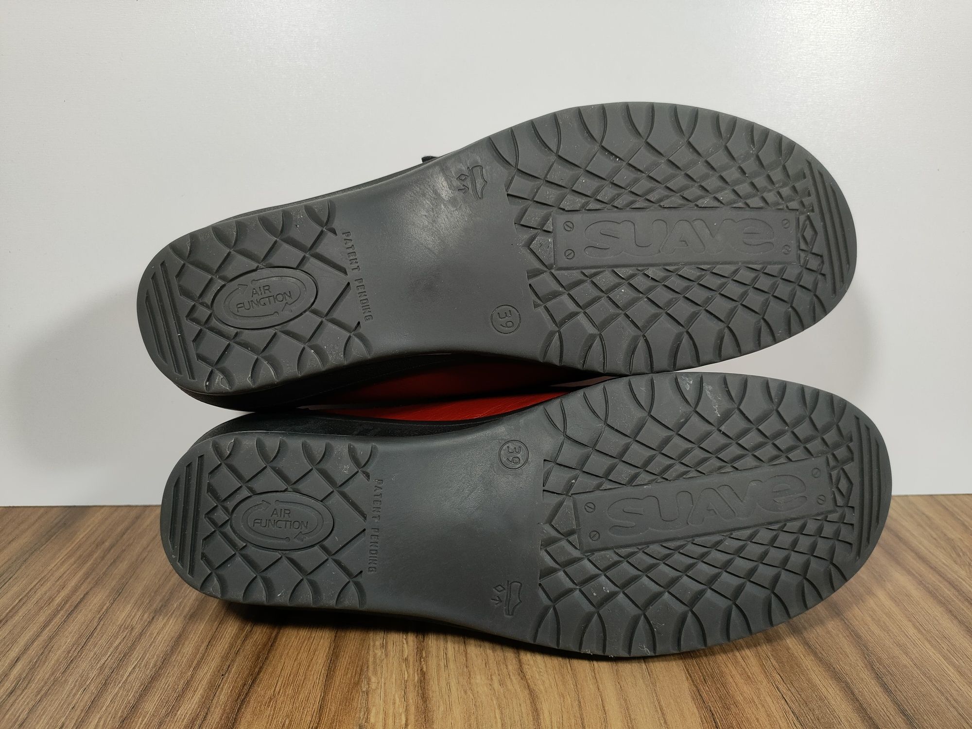 Buty EasyFit Handcrafted in Portugal skórzane rzepy r. 39 25,5cm