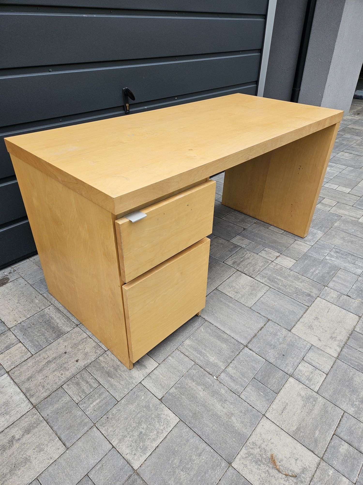 Biurko Ikea, model Malm 140x65