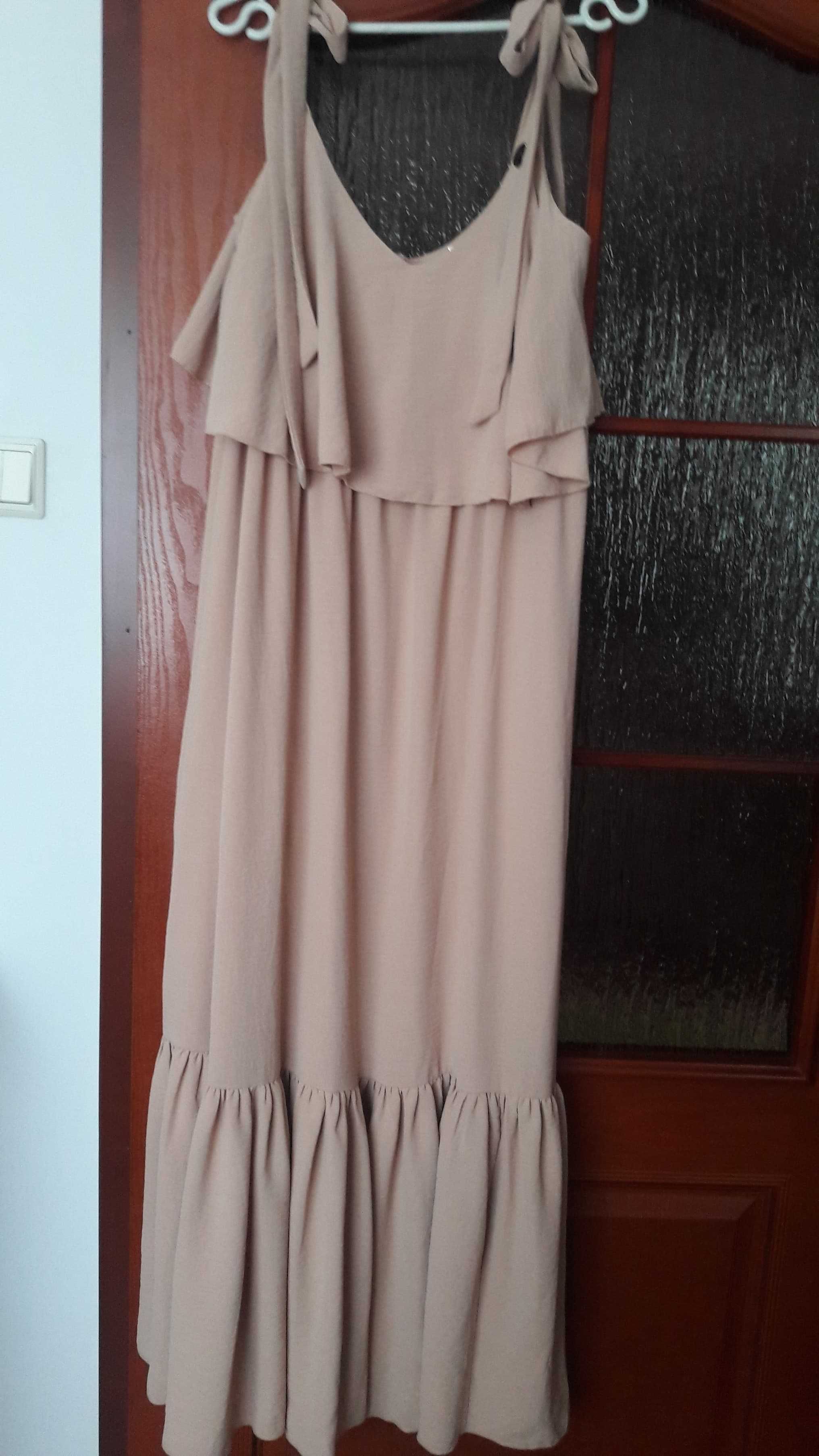 Długa beżowa suknia hiszpanka COLORI falbany M-L sukienka
