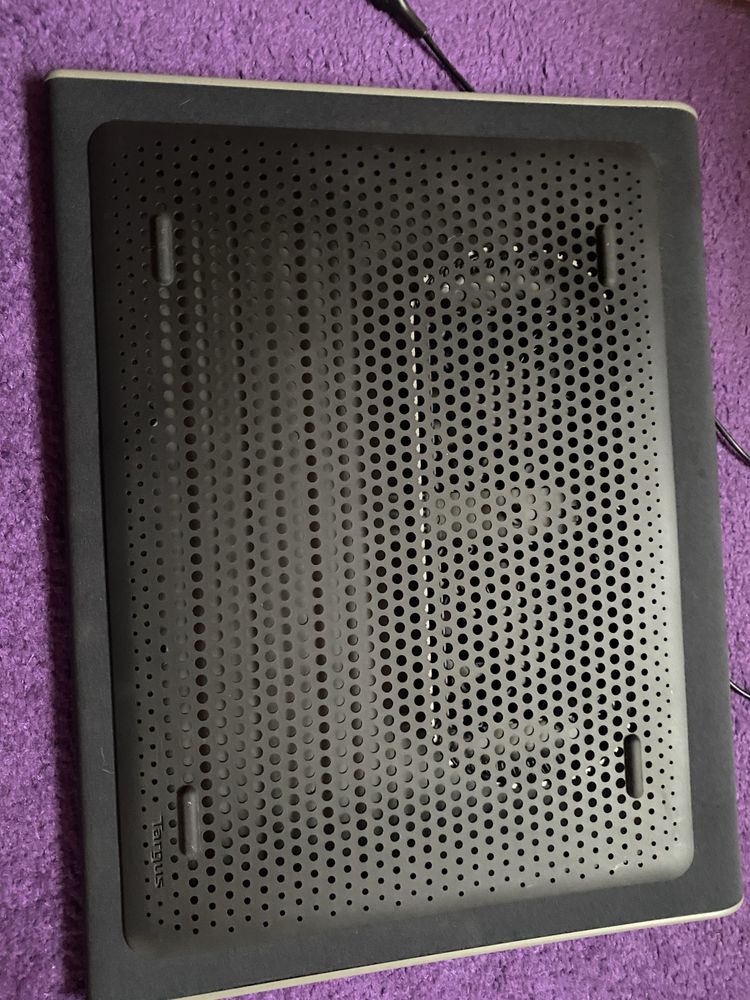 Podstawka pod laptom z chlodzeniem usb
