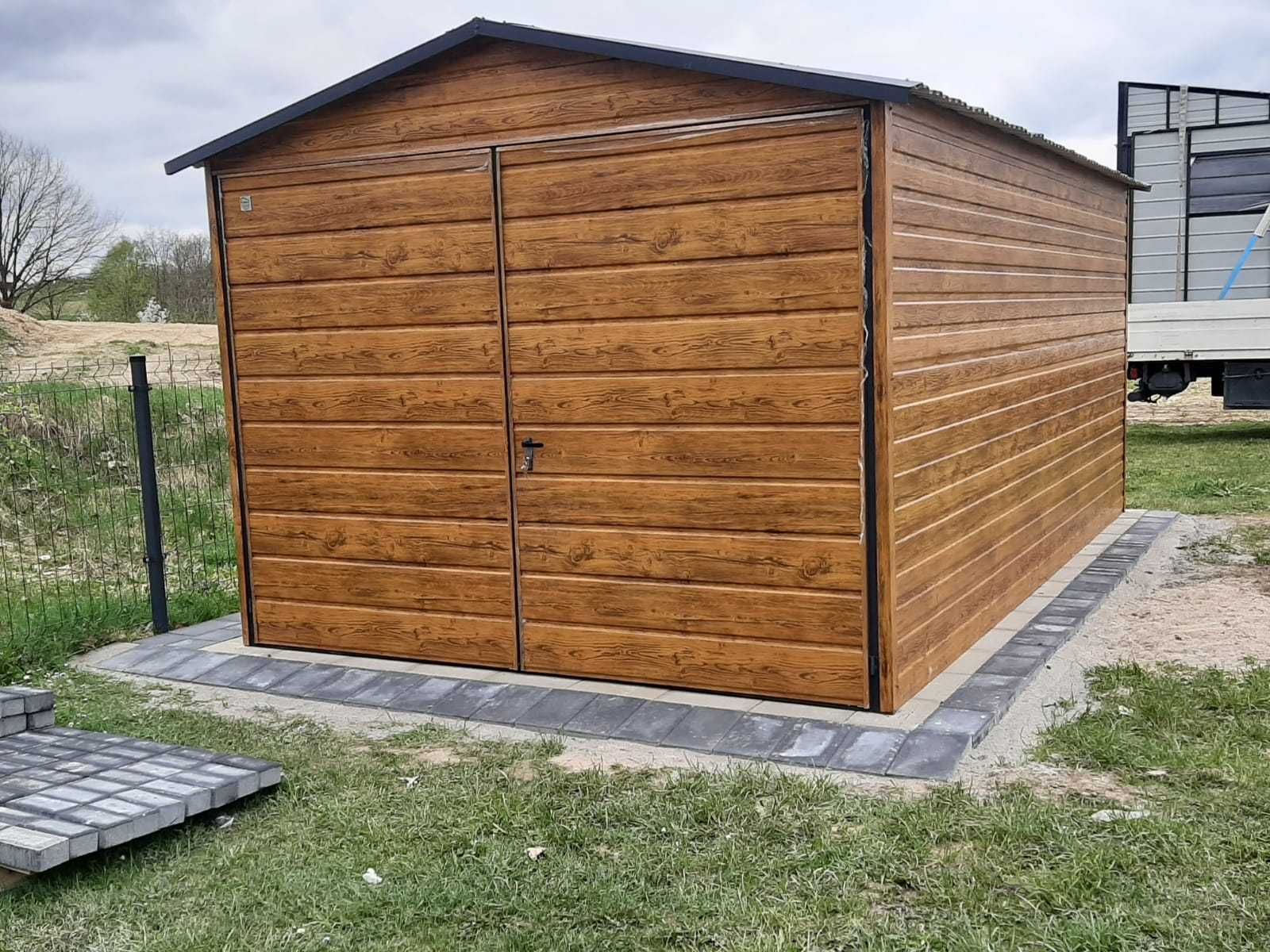 Garaż Blaszany-PRODUCENT - Zaprojektuj  SWÓJ GARAŻ Z NAMI  – Maj-Blach