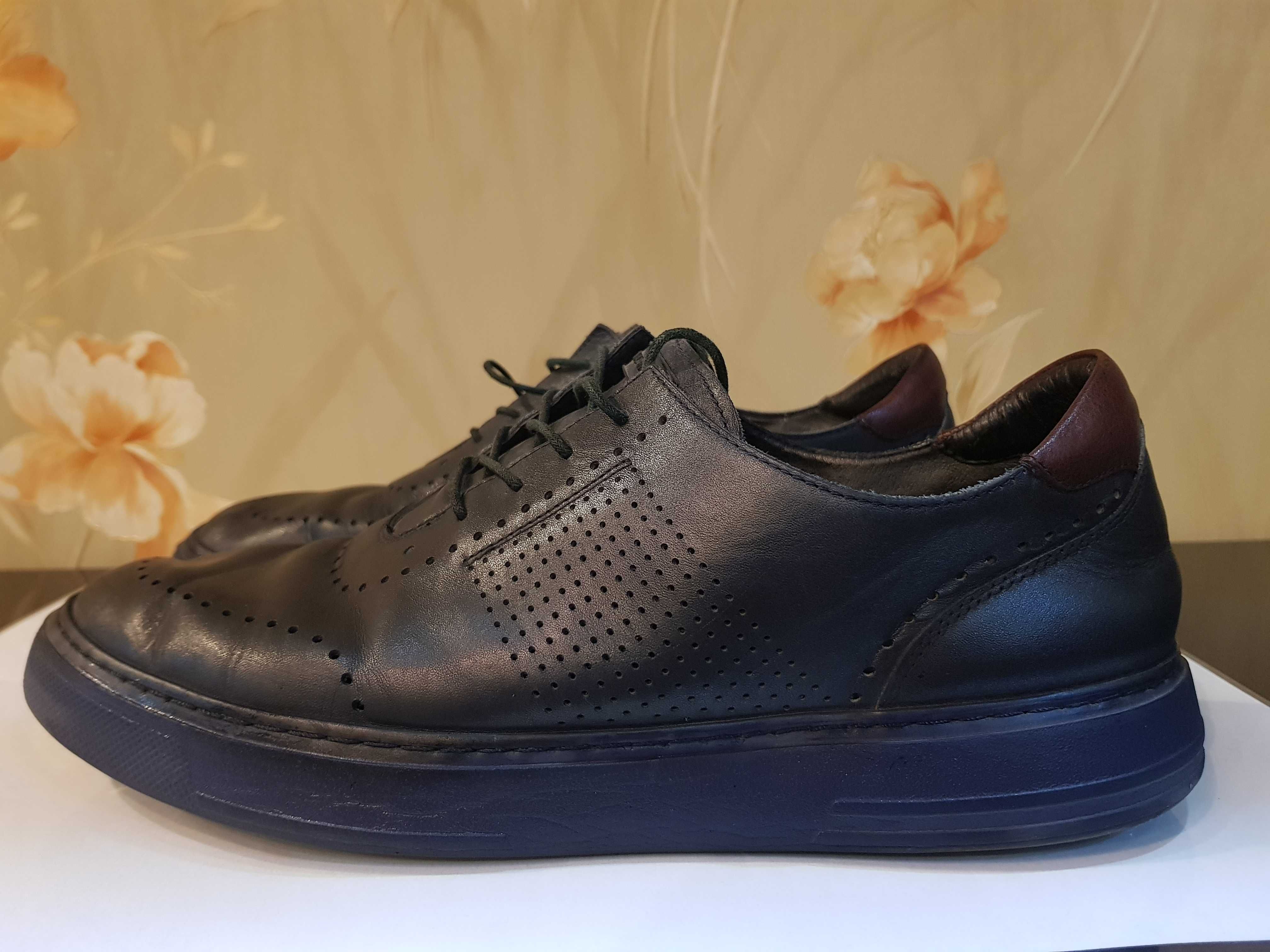 Стильні чоловічі туфлі з перфорацією Antonio Biaggi 43 розмір