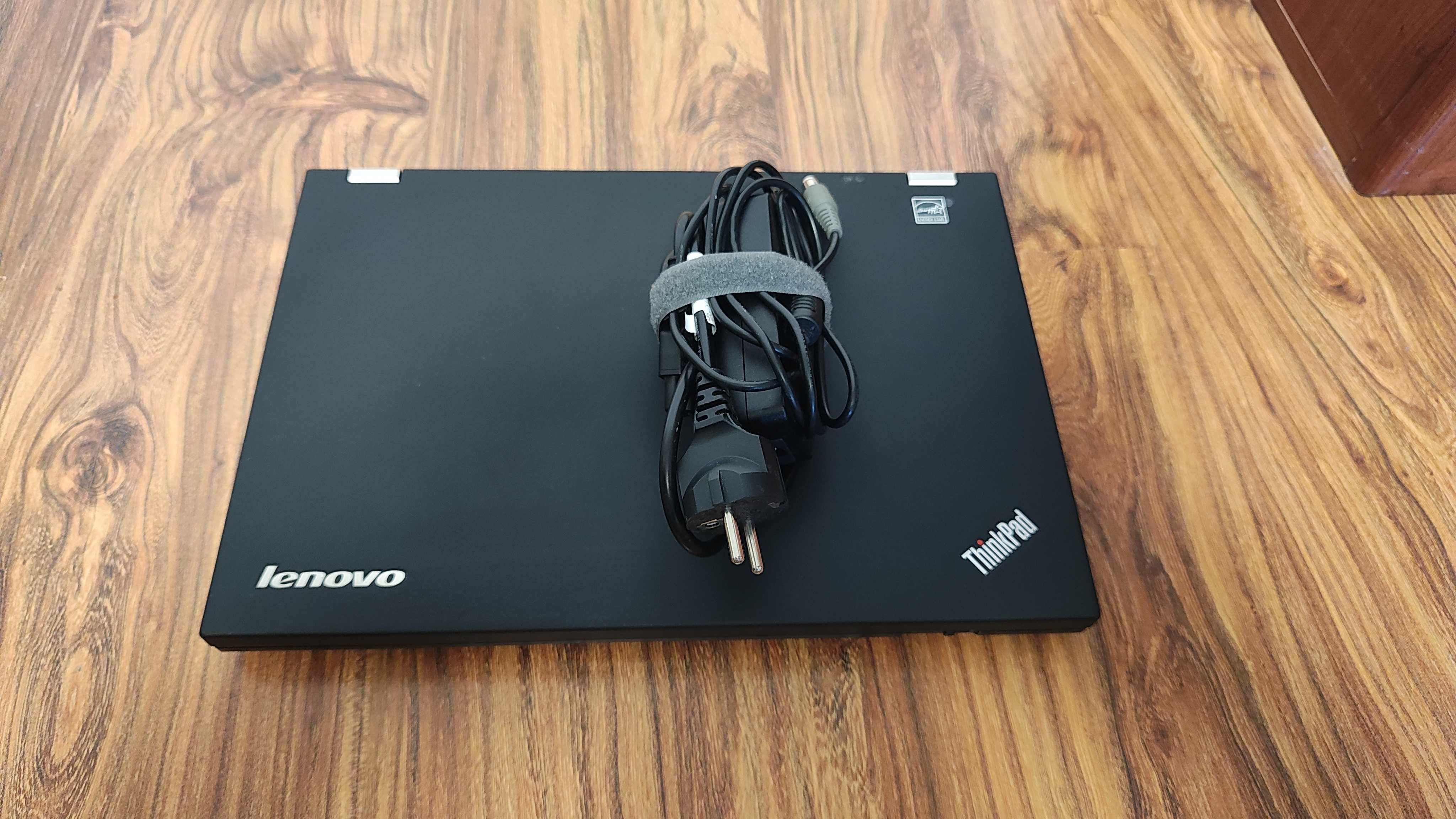 ThinkPad T430 i5-3320M 8GB/256 SSD GB Windows 10