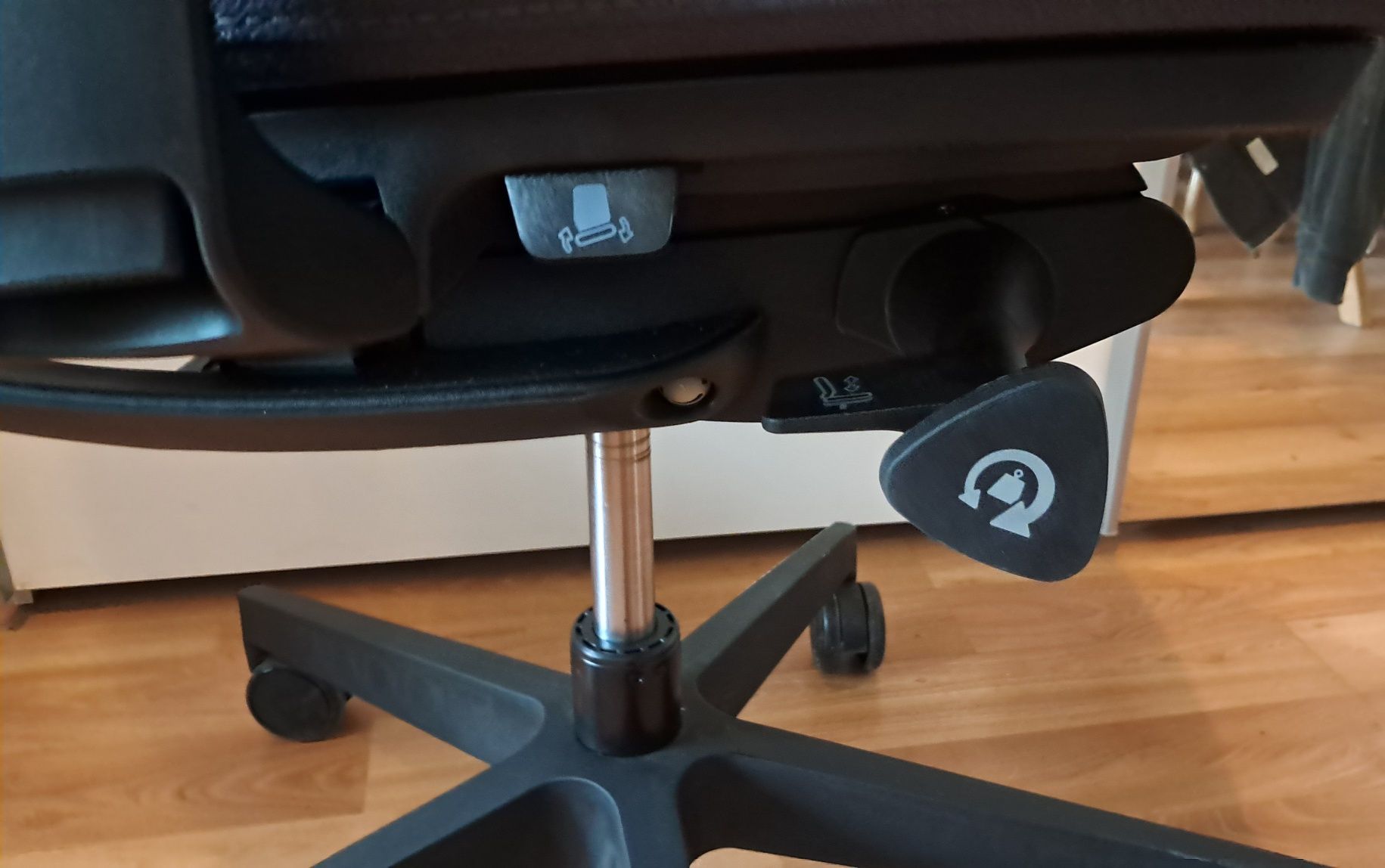 Fotel ACCIS PRO 151SFL profim
