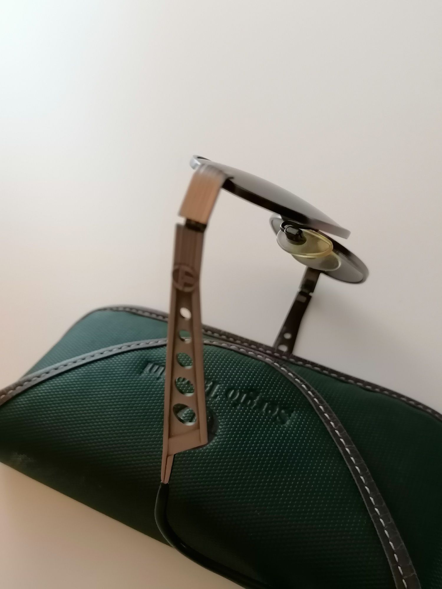 Óculos de sol, UV marca  Sérgio Tacchini