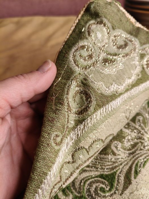 Stare ozdobne poszewki na ozdobne poduszki 191