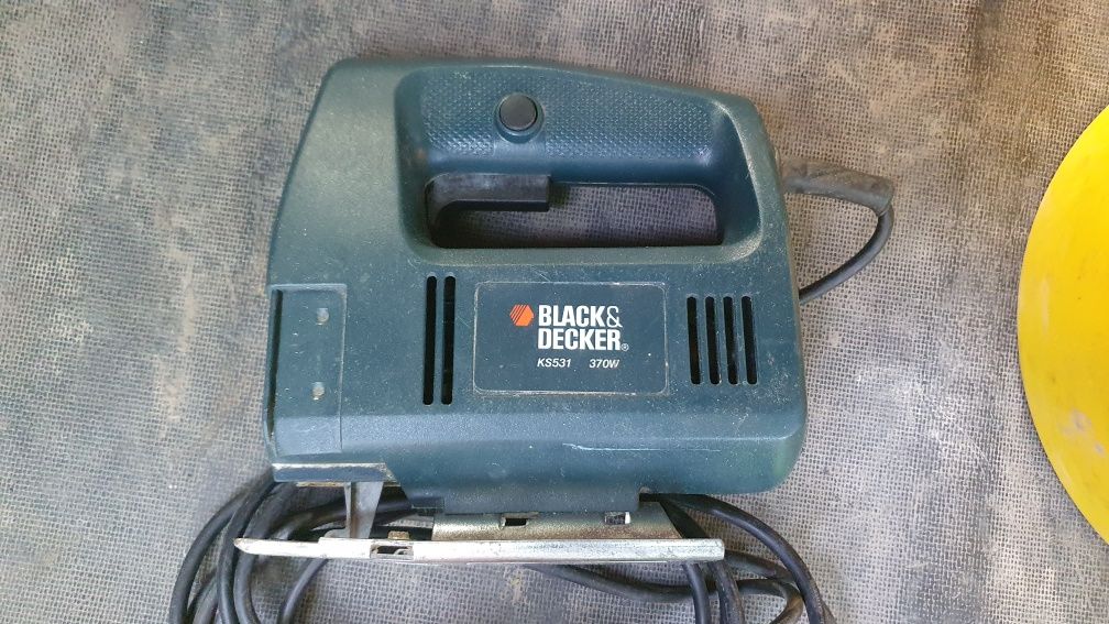 wyrzynarka Black & Decker KS531 370W uszkodzona