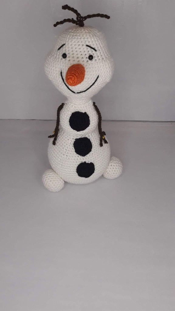 Boneco infantil Frozen Olaf ( feito a mão)