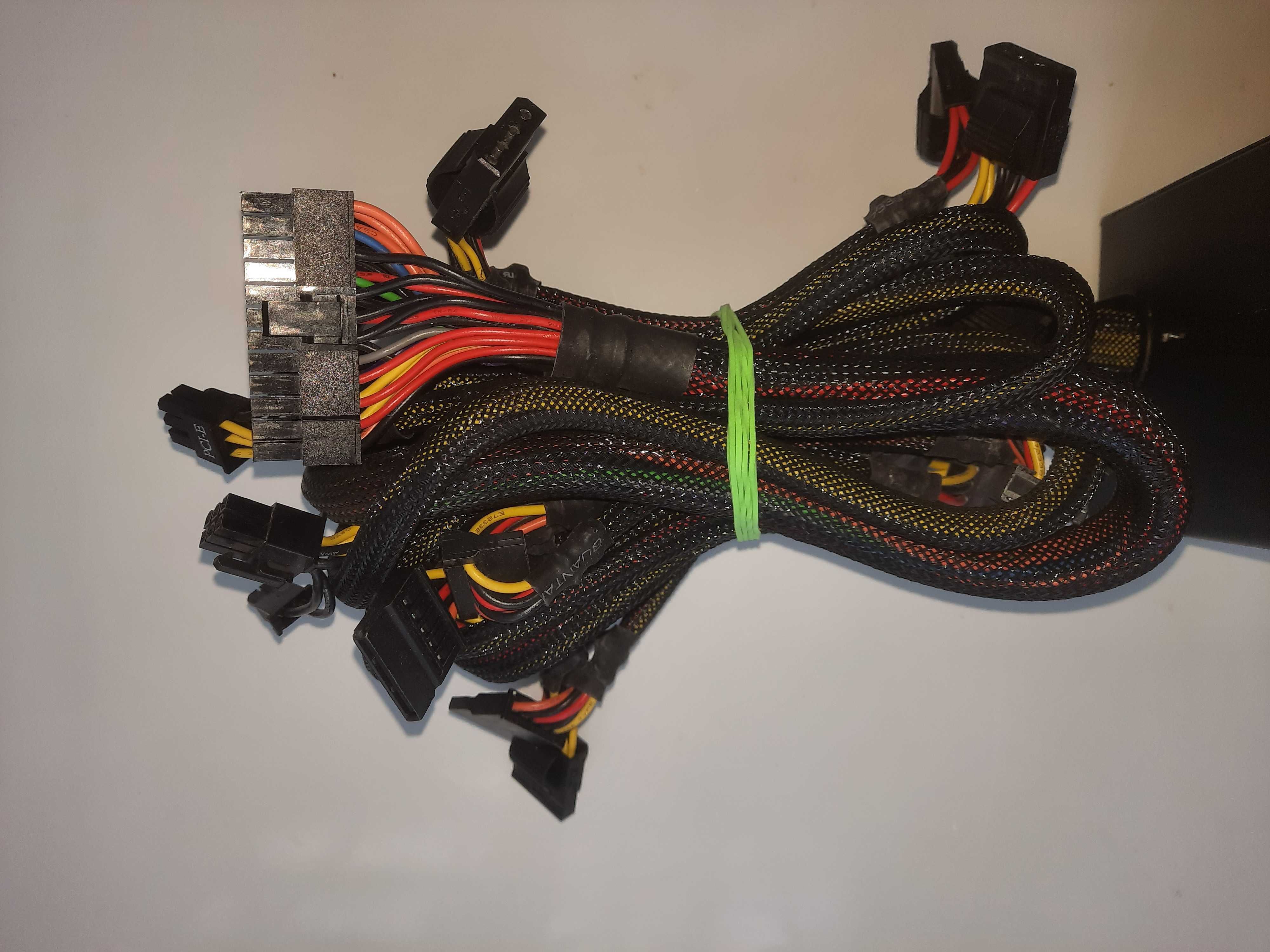 Продам Блок питания Corsair TX650 650W для ПК