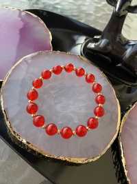 Damska czerwona bransoletka elastyczna z kamieni naturalnych