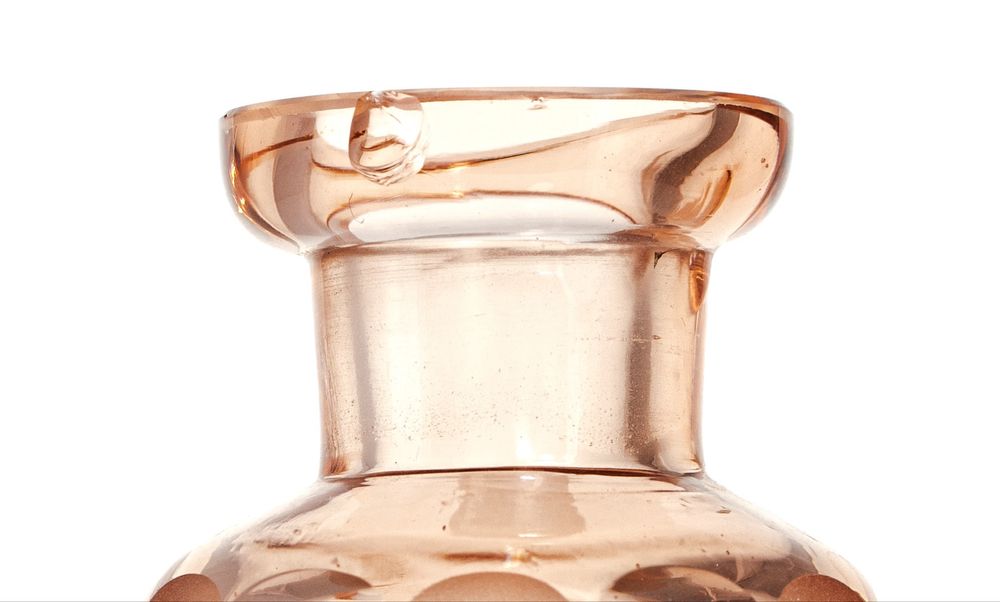 Piękna Rozalinowa / łososiowa karafka art deco Moser, Czechosłowacja