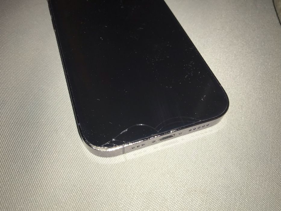 Apple iPhone 14 Pro 128GB полностью исправный под замену дисплея