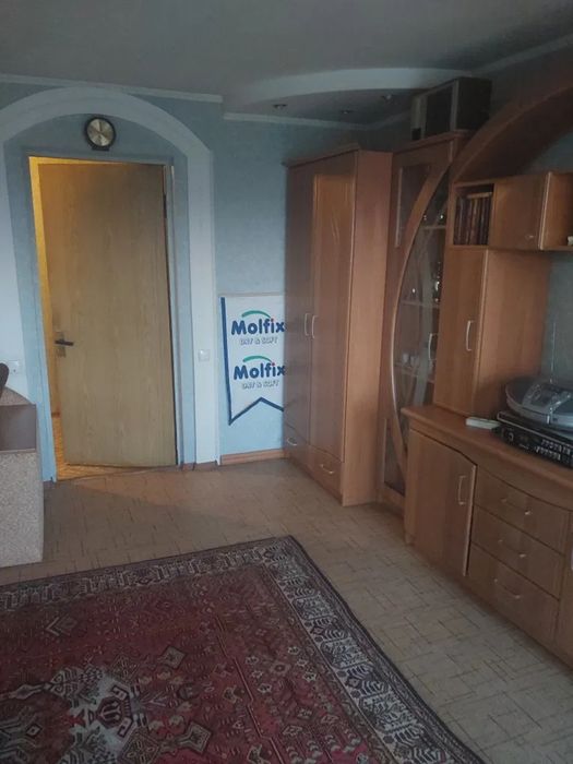 Продам добротний двоповерховий будинок в центрі!
