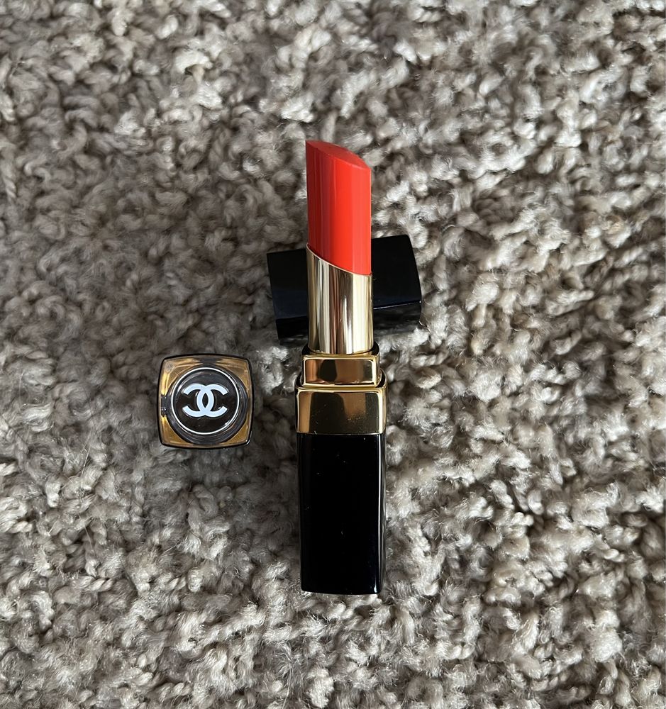 Chanel Rouge Coco Flash 62 Fire pomadka szminka do ust