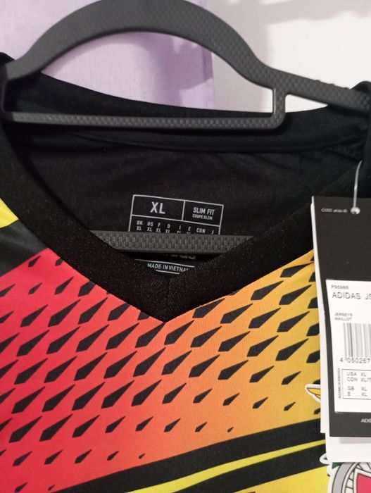 Benfica camisola Xl nova