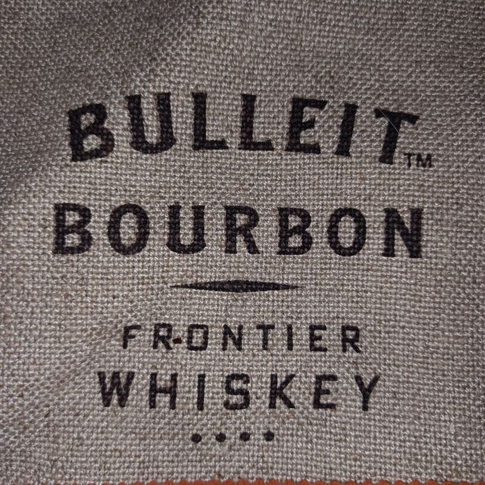 Sprzedam sakiewkę Bulleit Burbon - edycja limitowana