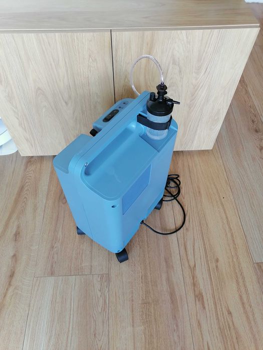 Koncentrator tlenu philips respironics ever-flo 5 litrów na minutę dom